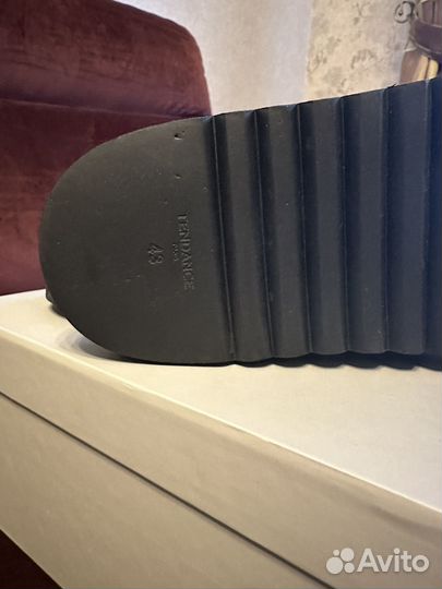 Шлепанцы мужские 43 размер