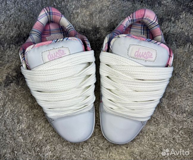 Dvs Dc shoes Adio Globe Circa Osiris Fallen Etnies