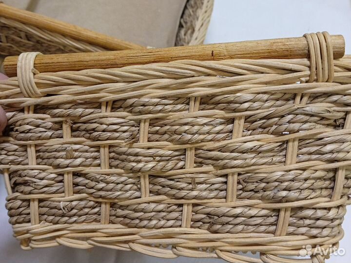 Корзина плетеная