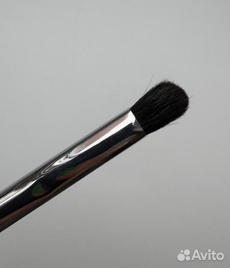 Chanel кисть для теней eyeshadow blender 19