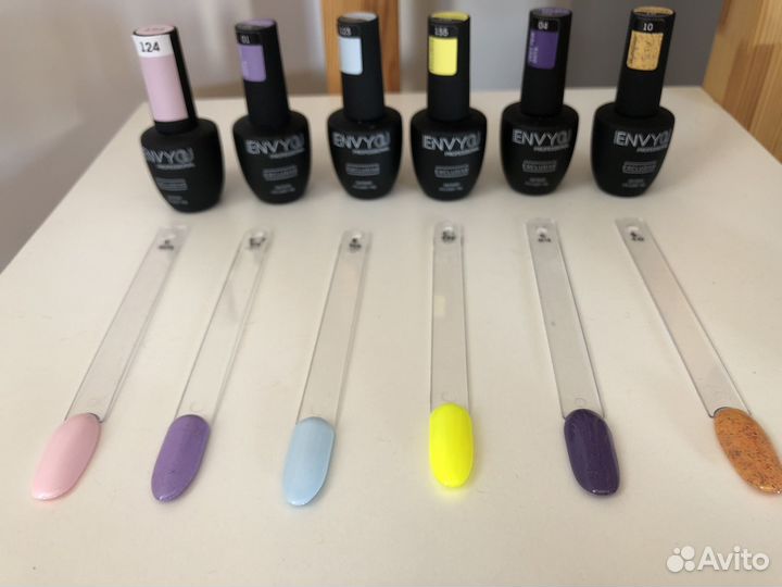 Гель лак для ногтей