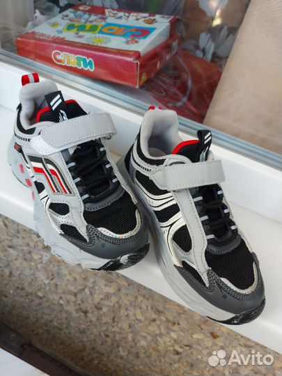 Кроссовки 32 размер