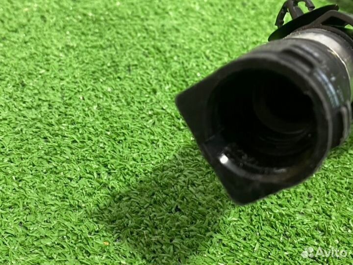 Патрубок системы охлаждения Bmw 5-Series G30