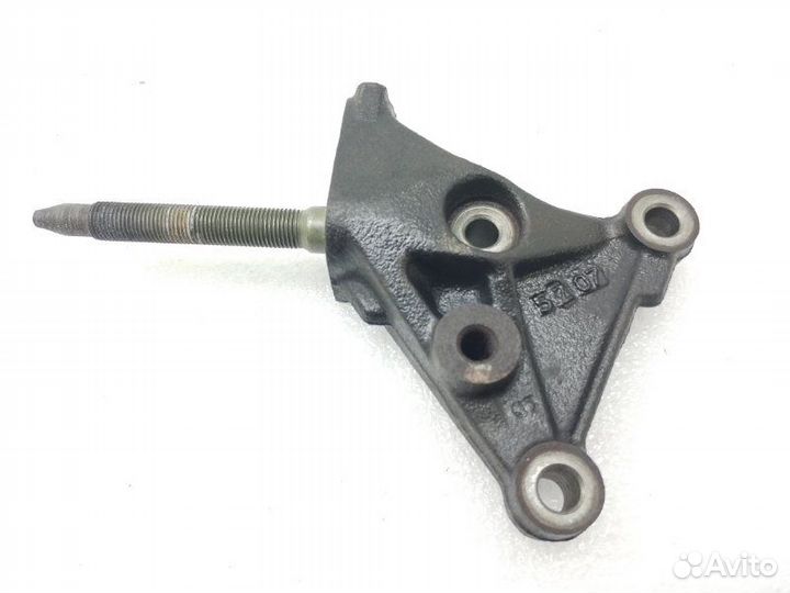 Кронштейн двигателя Honda Stepwgn RG1 2.0 K20 2007