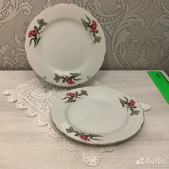 Тарелки япония гвоздика