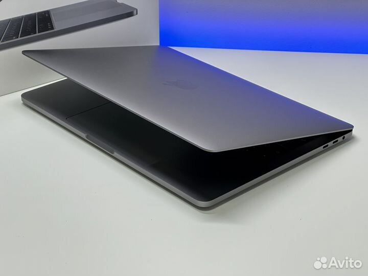 MacBook Pro 13 2018 полный комплект