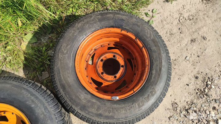 Cooper Cobra Radial G/T 275/60 R15 30G