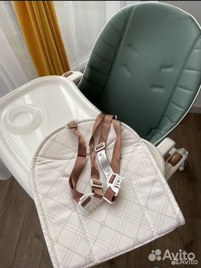 Стульчик для кормления happy baby berny v2