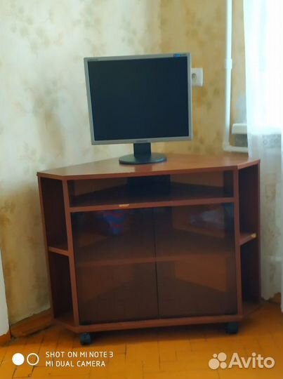 Тумба под телевизор