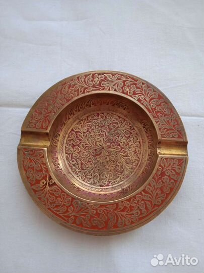 Пепельница ретро латунь эмаль