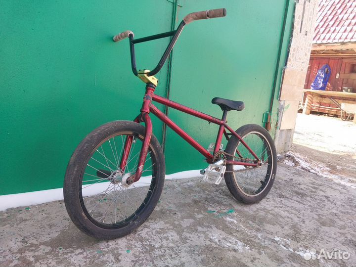 Трюковой велосипед bmx