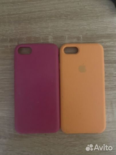 Чехлы на iPhone 7