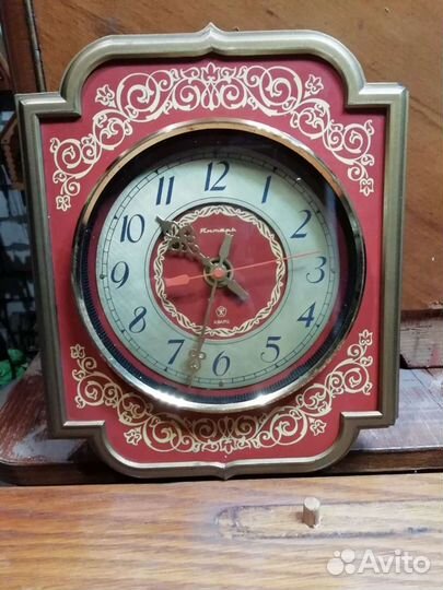 Часы электромеханические,кварцевые