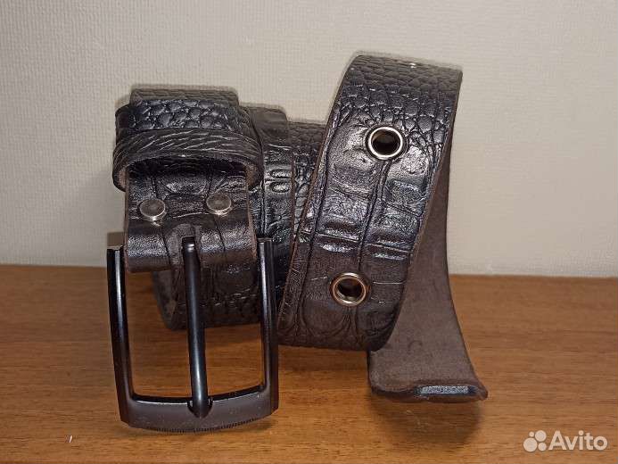 Мужской кожаный ремень
