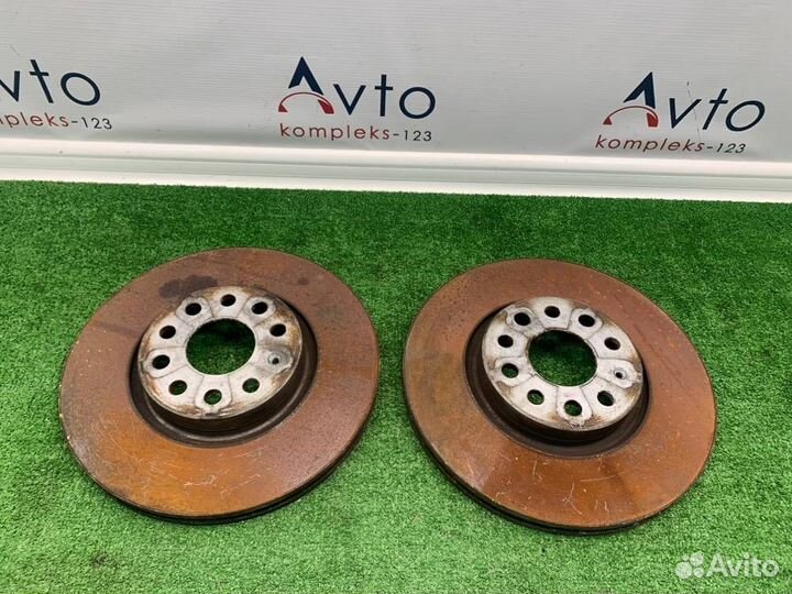 Диск тормозной передний Audi Q3 8U cczc 2013