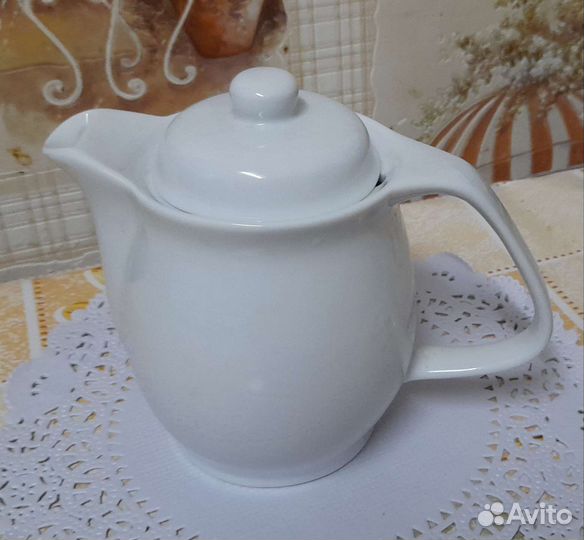 Чайник и молочник шведской фирмы Ксантия