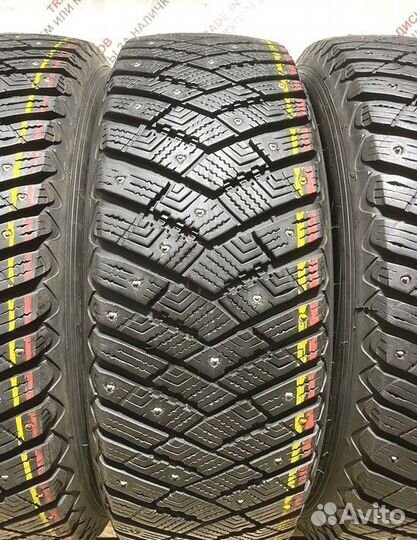 Goodyear Ultragrip Ice Arctic 215/65 R17 100S