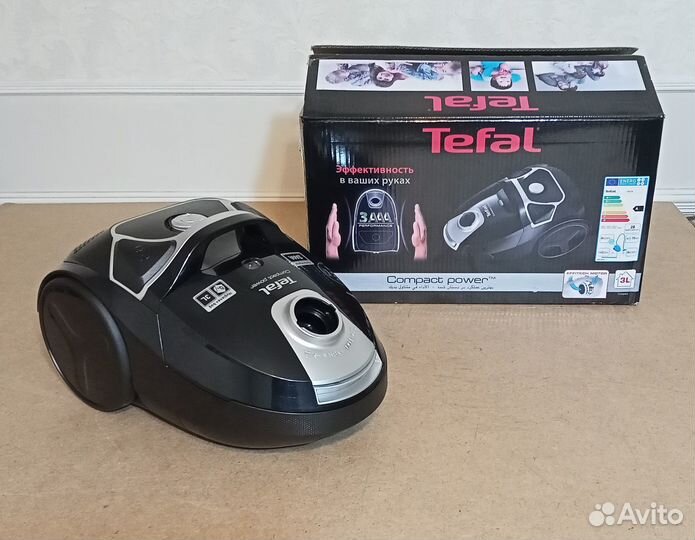 Пылесос с пылесборником Tefal Compact Power Black