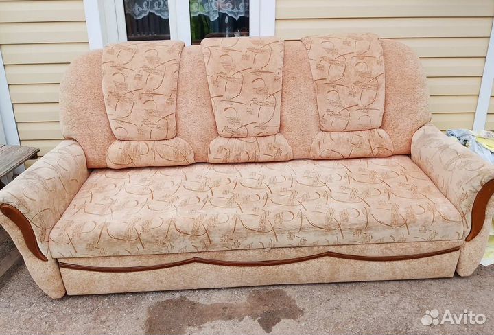 Диван раскладной б/у