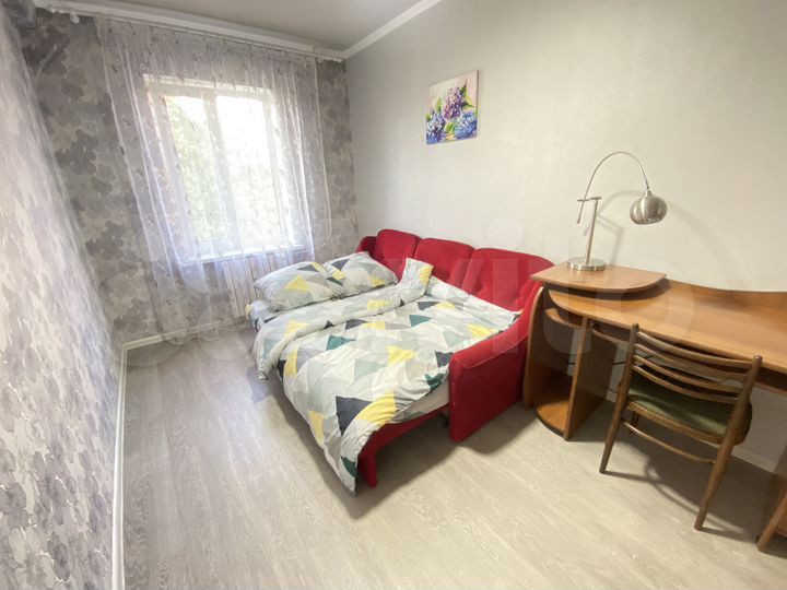 2-к. квартира, 43 м², 3/5 эт.