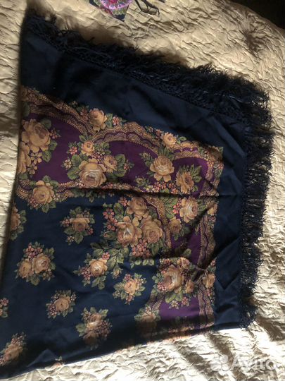 Павловопосадский платок шерсть 150х150