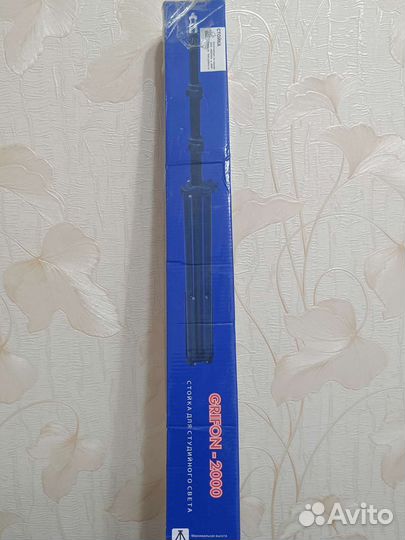 Новая стойка для студийного света grifon-2000