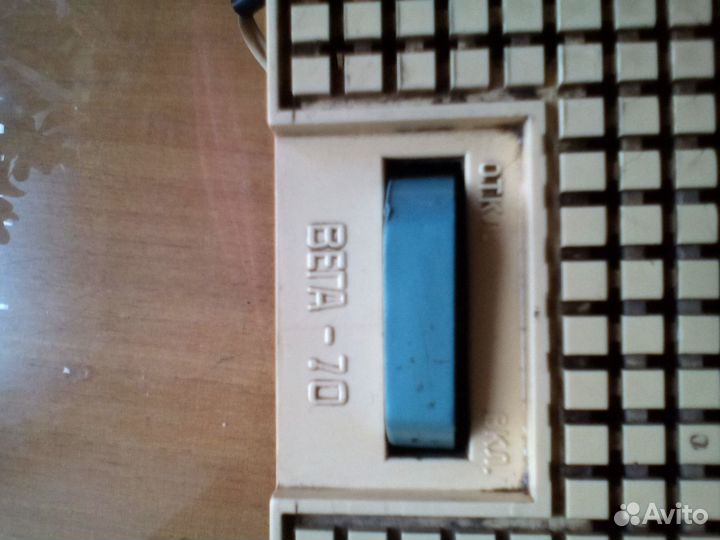 Стабилизатор напряжения 220вольт,см.фото