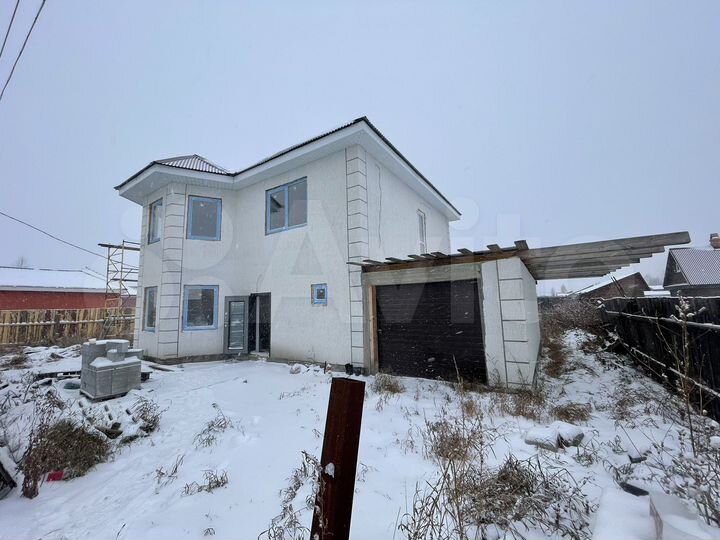 Коттедж 230 м² на участке 10 сот.