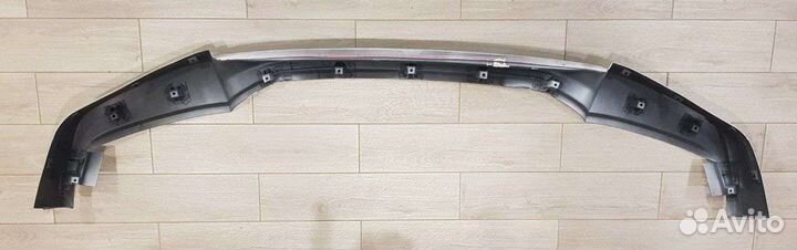 Комплект новых накладок на перед. бампер LX570 '14