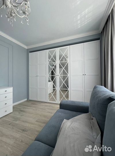 Шкаф распашной