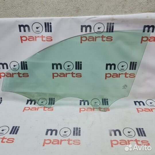 Стекло двери переднее левое Audi A3 8V 2019