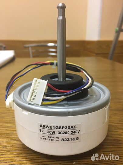 Мотор вентилятора кондиционера ARW61G8P30AC