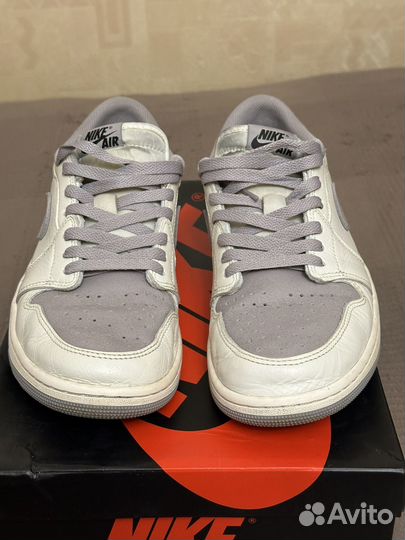 Air Jordan 1 retro low og Atmosphere Grey