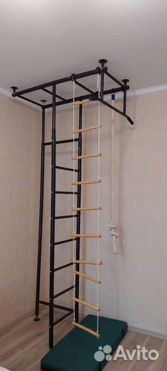 Шведская стенка с турником