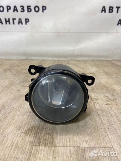 Фара противотуманная передняя Nissan Note E11