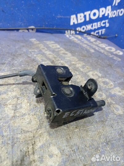 Замок капота Bmw E65 седан 2004