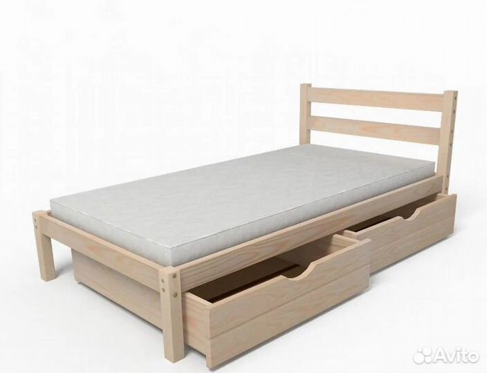 Детская кровать из массива дерева