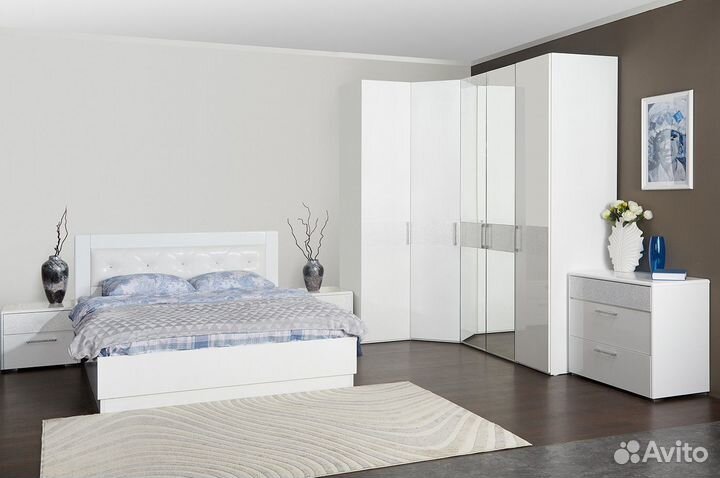 Угловой шкаф