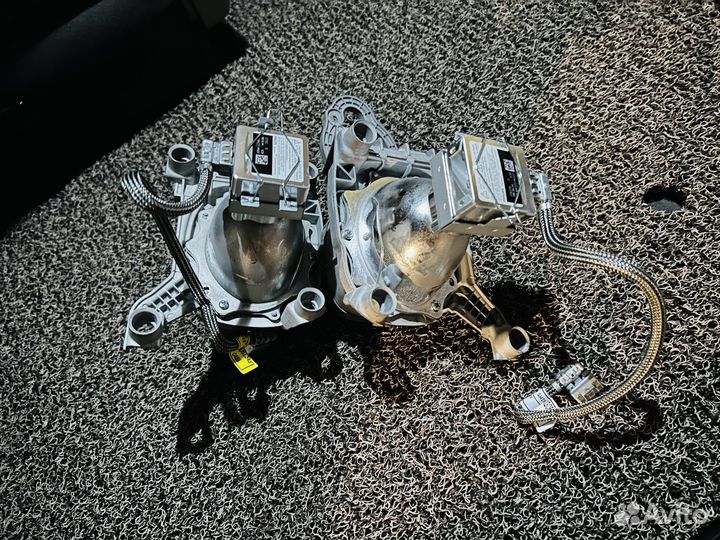 Штатный ксенон на HundaiSantaFe