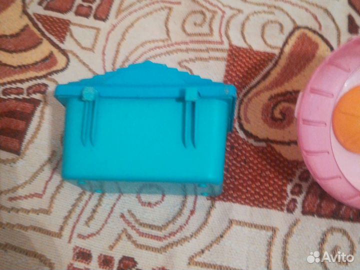 Домик и колесо для грызунов