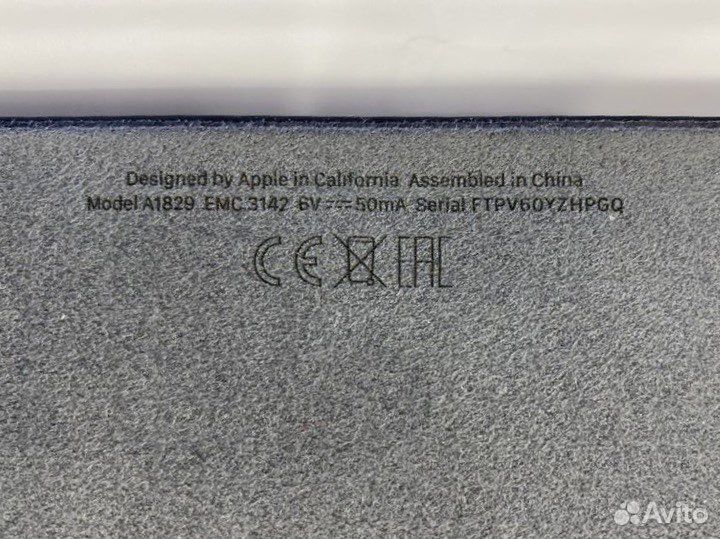 Смарт клавиатура iPad