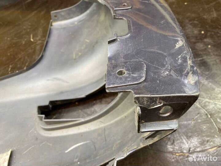 Накладка бампера прав Mitsubishi Outlander XL 5460