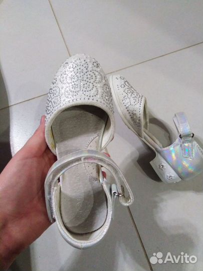 Туфли для девочки