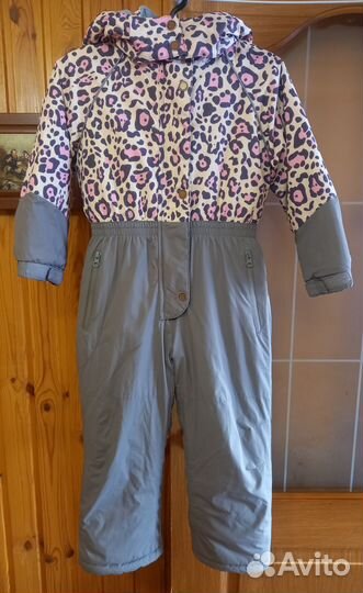 Зимний комбинезон для девочки