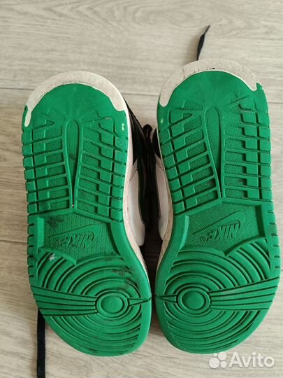 Кроссовки nike