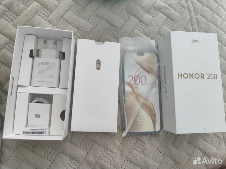 HONOR 200 Lite, 8/256 ГБ