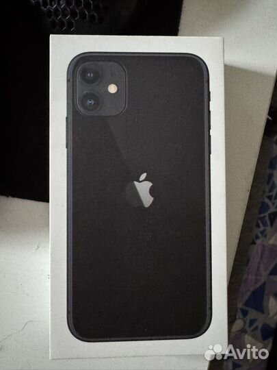 iPhone 11, 64 ГБ