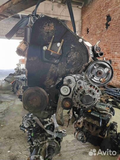 Двигатель, Renault Laguna 2 2004