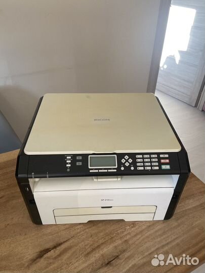 Мфу Ricoh SP 212suw