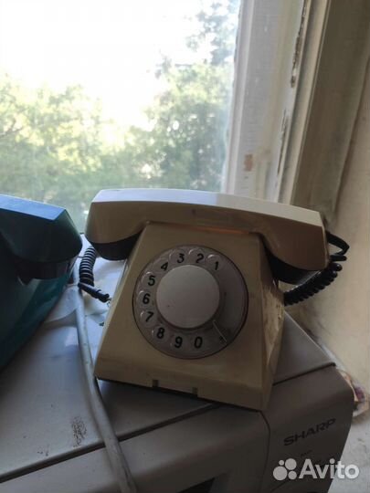 Старый дисковый телефон